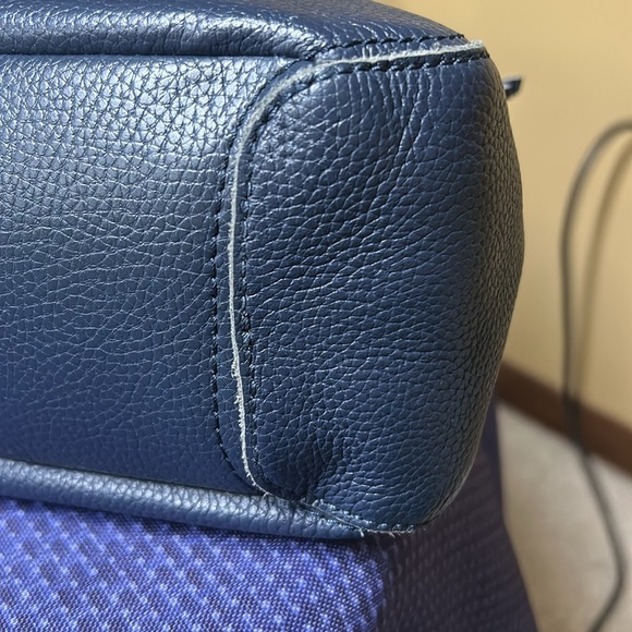 The Sak Y2K Blue Leather Shoulder Bag Purse Handbag Classic Tan Lining Boho - Picture 9 of 10